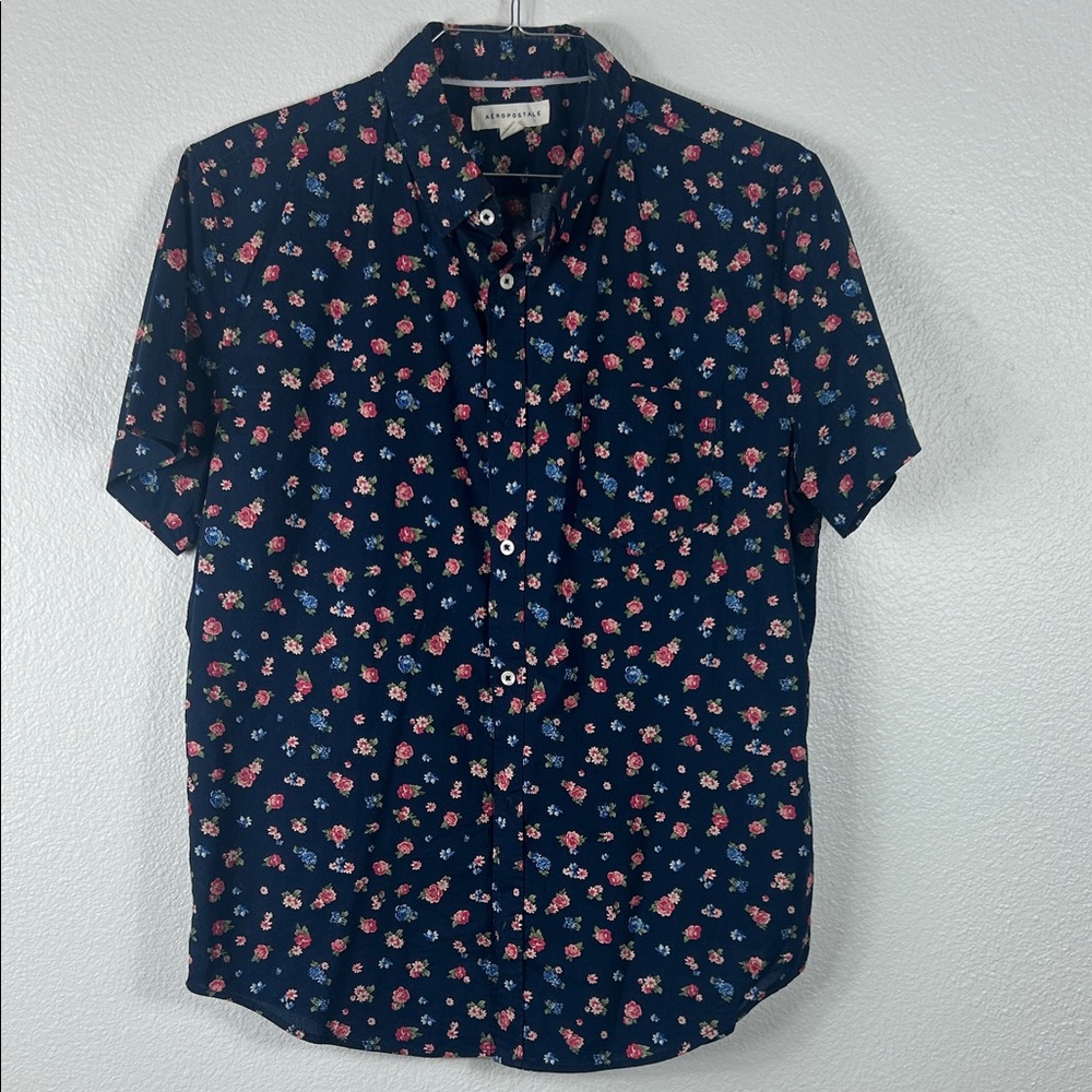 Aeropostale Floral Navy Shortsleeved Button up